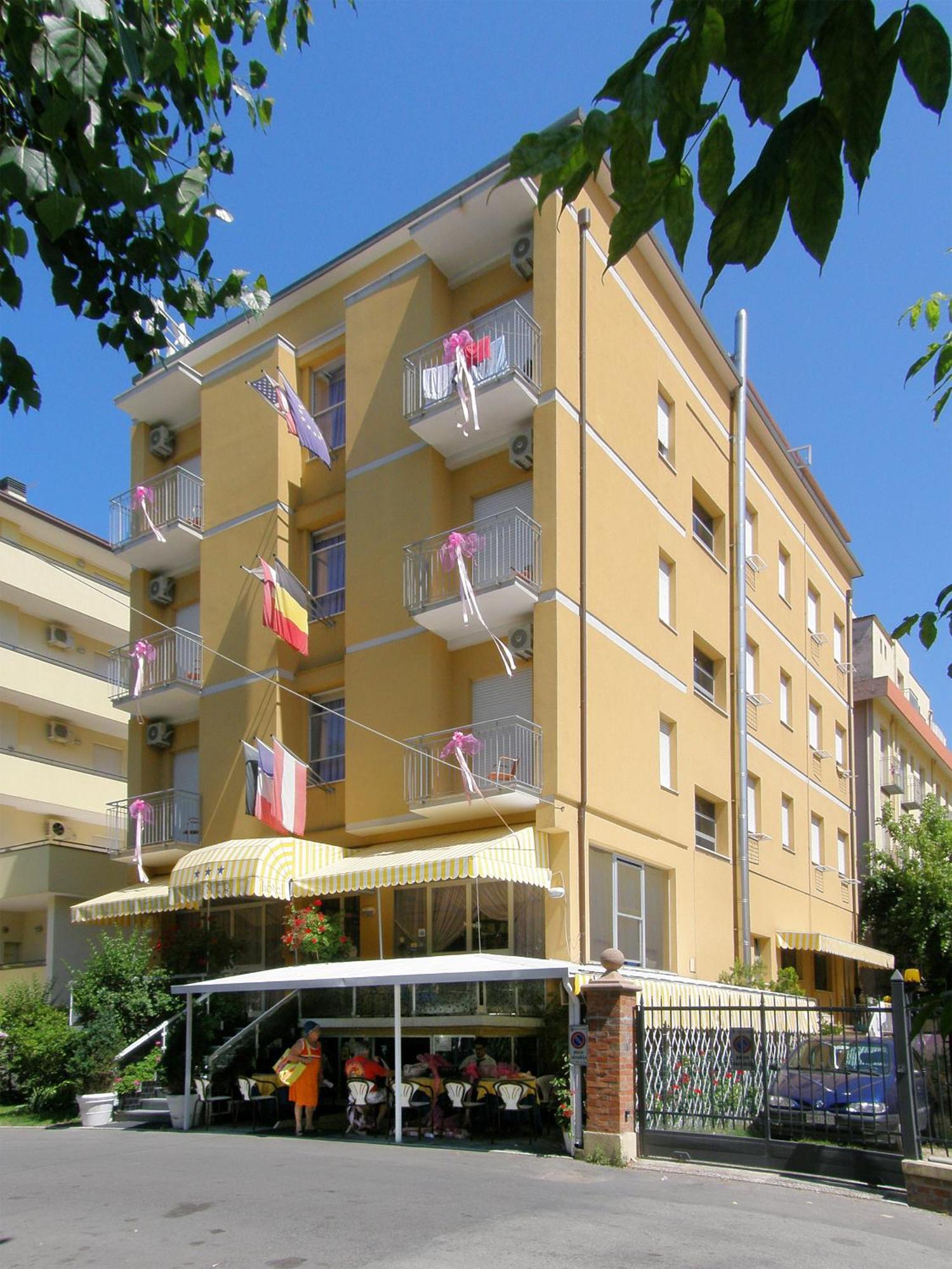 Hotel Giumer Rimini Exterior foto